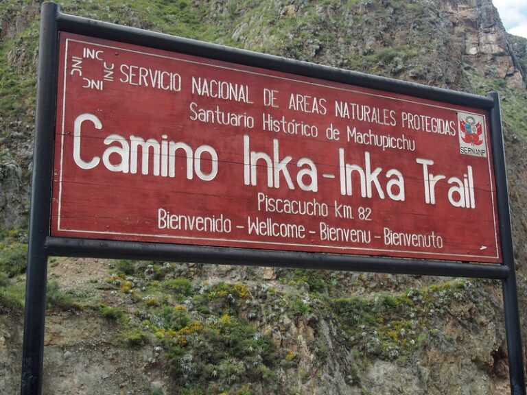 Can I do the Inca Trail on my own? You can’t, and this is why.