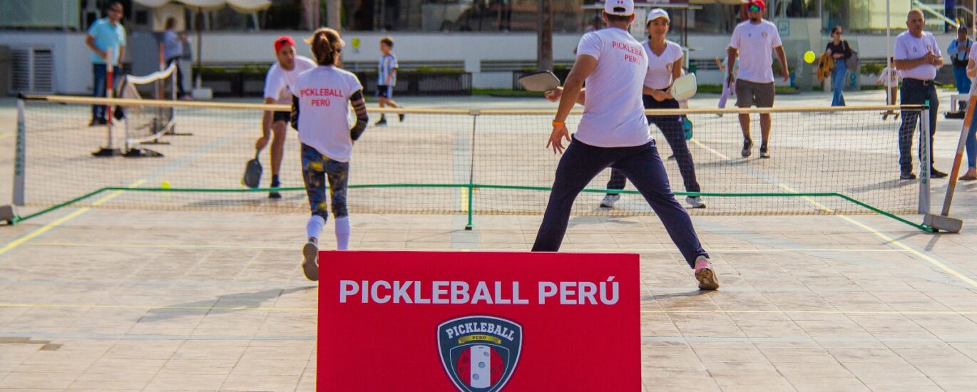 Pickleball in Peru