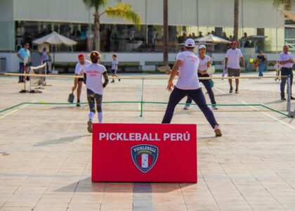 Pickleball in Peru