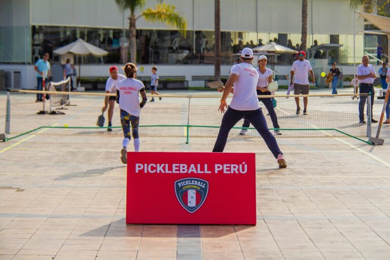 Pickleball in Peru: A Growing Trend for Sports Enthusiasts