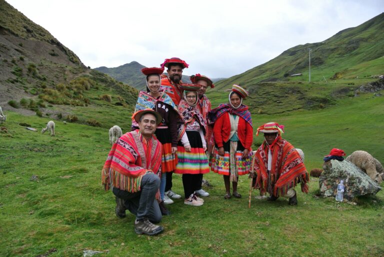 How to Plan a Multigenerational Trip to Latin America: Tips and Destinations